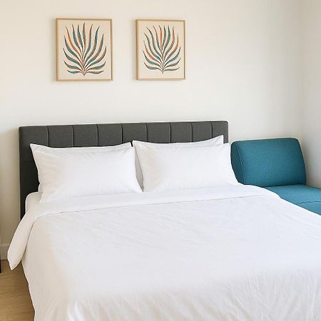 Luxury Stay For Nyc Visit Jersey City 7 Min Walk Nyc Train Station Exterior photo