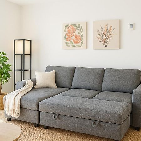 Luxury Stay For Nyc Visit Jersey City 7 Min Walk Nyc Train Station Exterior photo