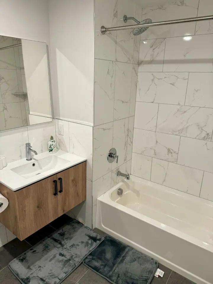 Luxury Stay For Nyc Visit Jersey City 7 Min Walk Nyc Train Station Exterior photo